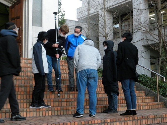 外での実習の様子２